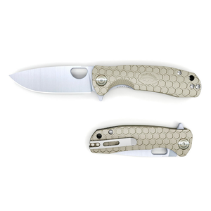 Flipper D2 Large - Tan by HONEY BADGER