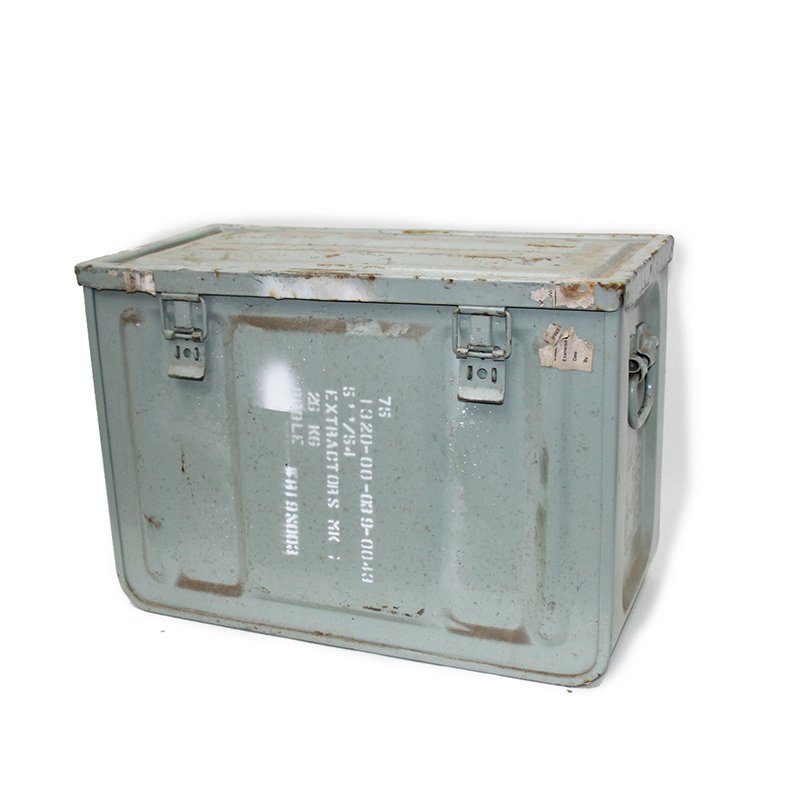 o*2様 米軍放出品　20MM　アモカン　ビンテージ WWII 20mm MK3 Mod1 Ammo Box - MILITARY SURPLUS - Shop our Huge